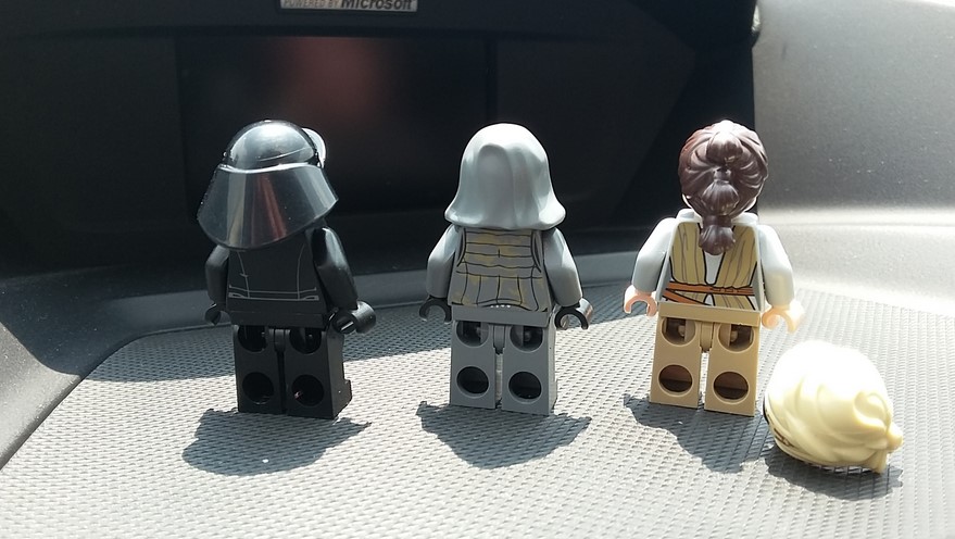 More LEGO Star Wars Figurines Leak Out! - Star Wars News Net