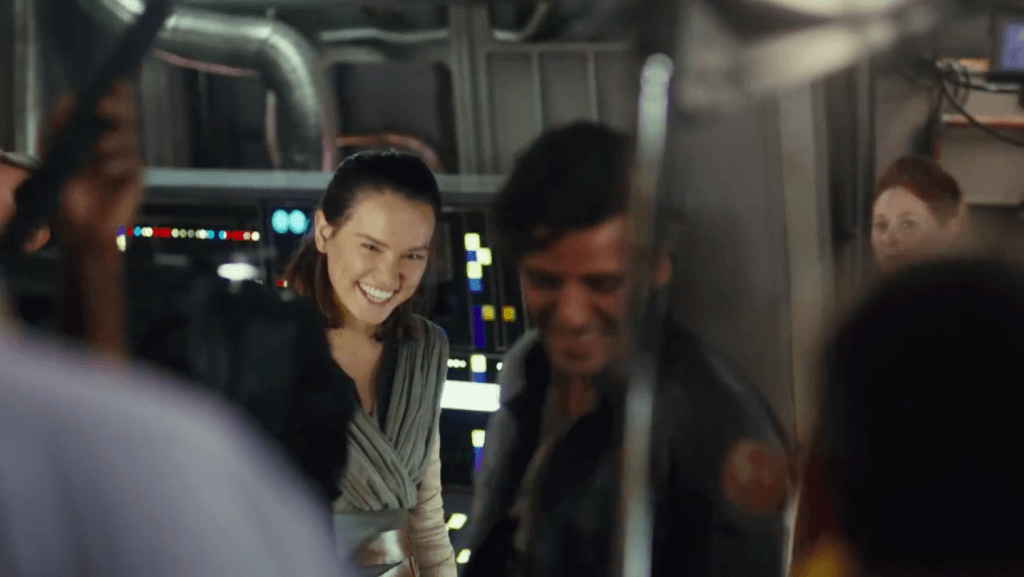 Daisy Ridley Star Wars Porn Anima - Daisy Ridley Addresses Theorized Romance Between Rey and Poe, Plus Her  Reaction to Trevorrow's Plan for the Character - Star Wars News Net