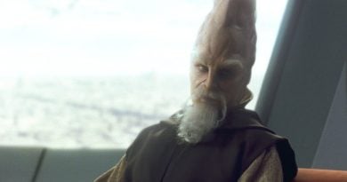 Ki-Adi Mundi in the Jedi Council chambers